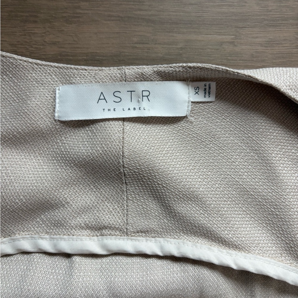 Astr Drapey Tencel Blazer - Picture 3 of 8